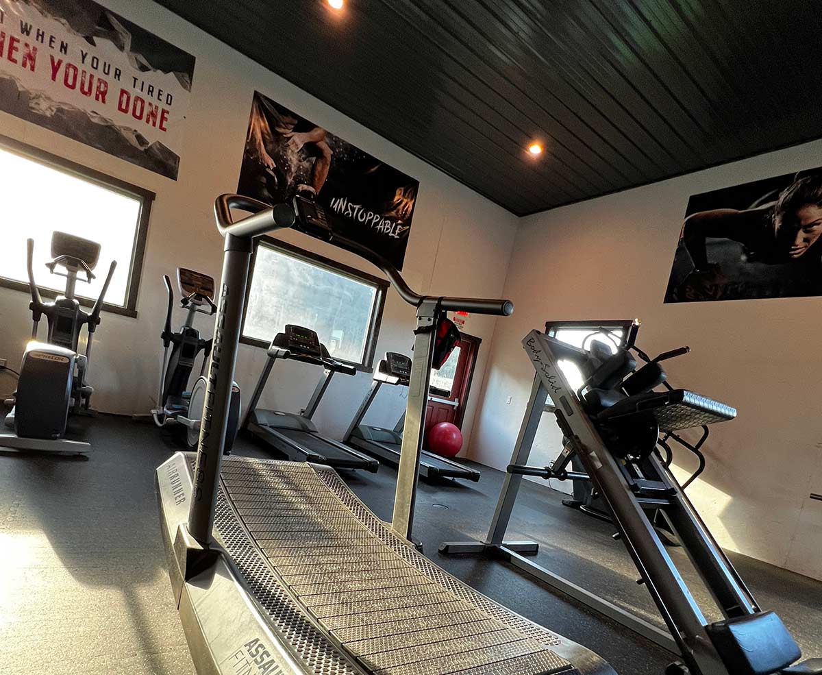 cardio equipment at Foster's Fitness